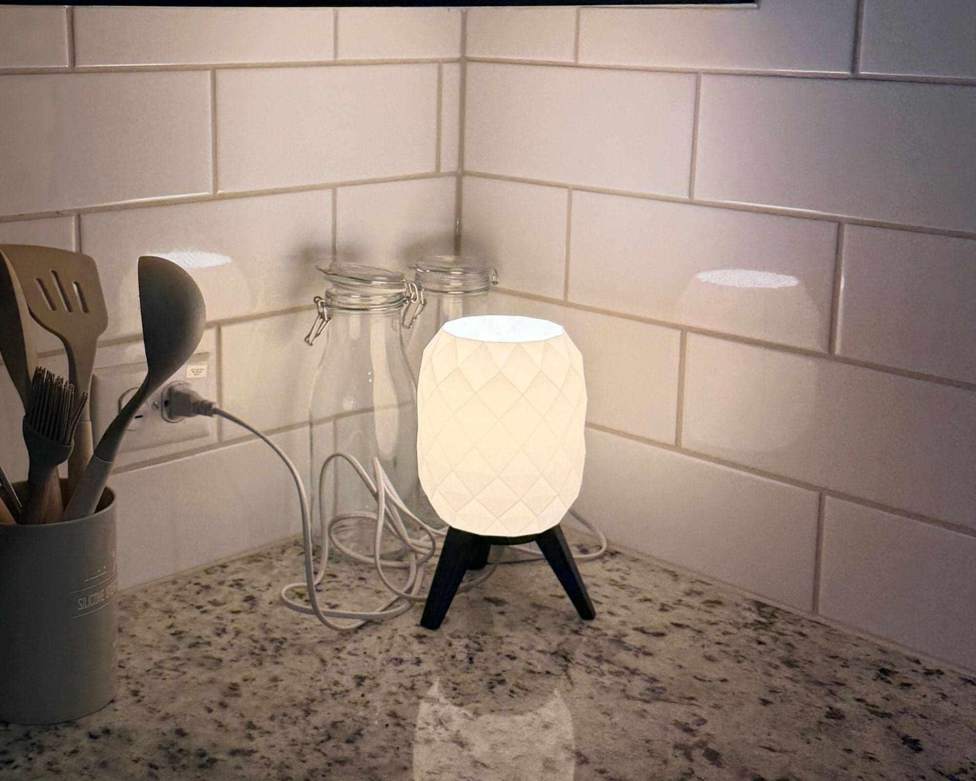 Geoglow Table Lamp - table lamp angle 3